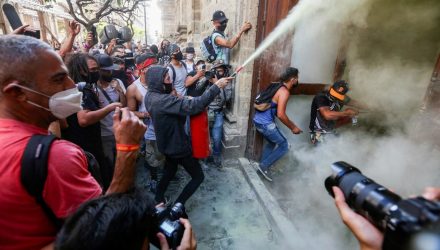 mexico la muerte de un hombre tras ser detenido violentamente por la policia enciende las protestas 5eda31c4aceb4